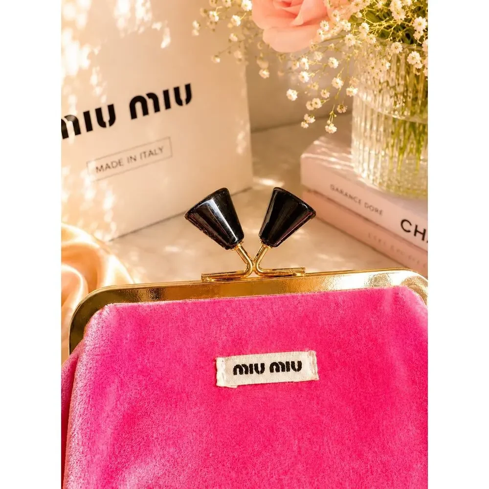Miu Miu GWP add bold